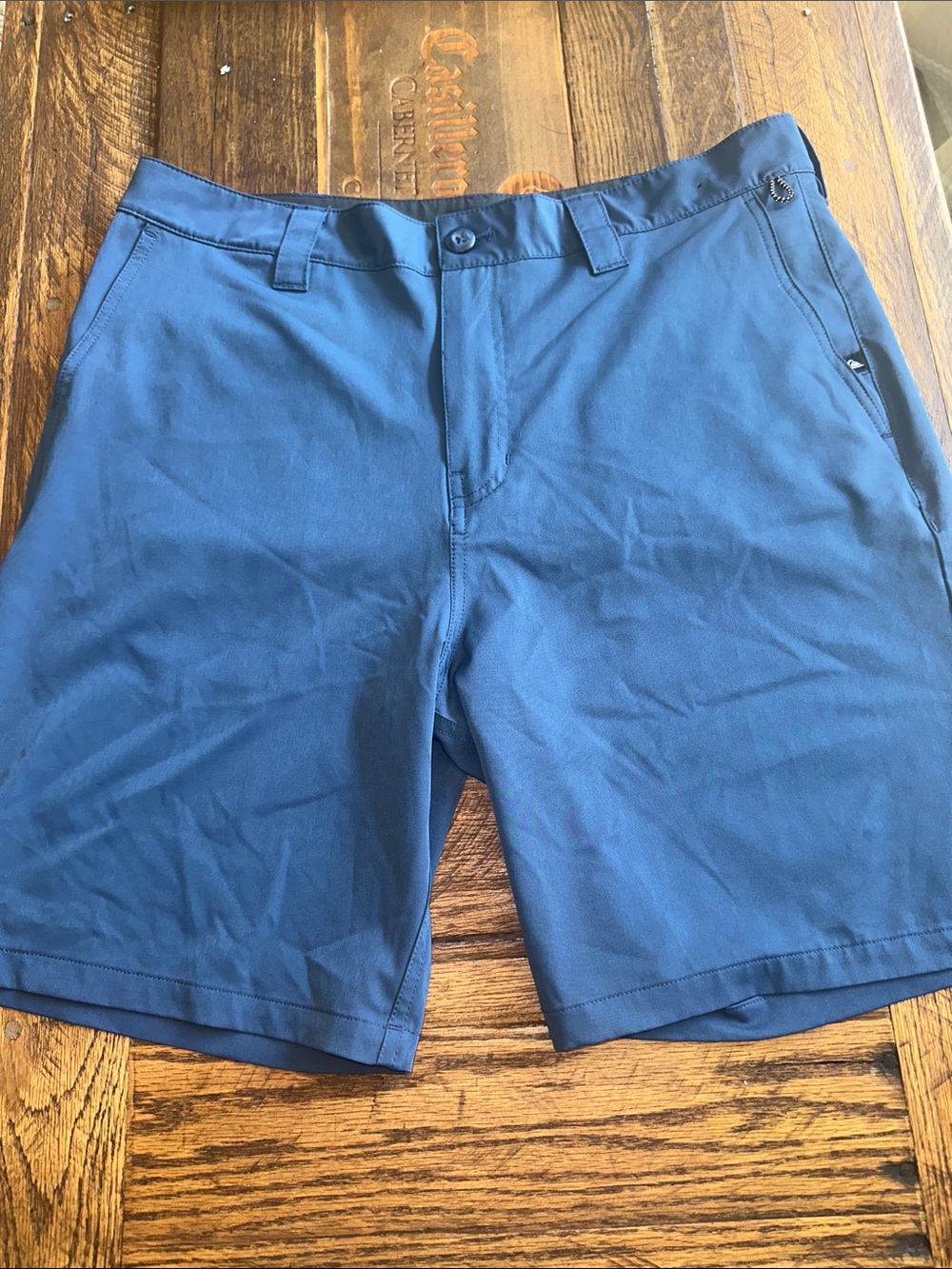 Like New Quiksilver Amphibian Hybrid Shorts